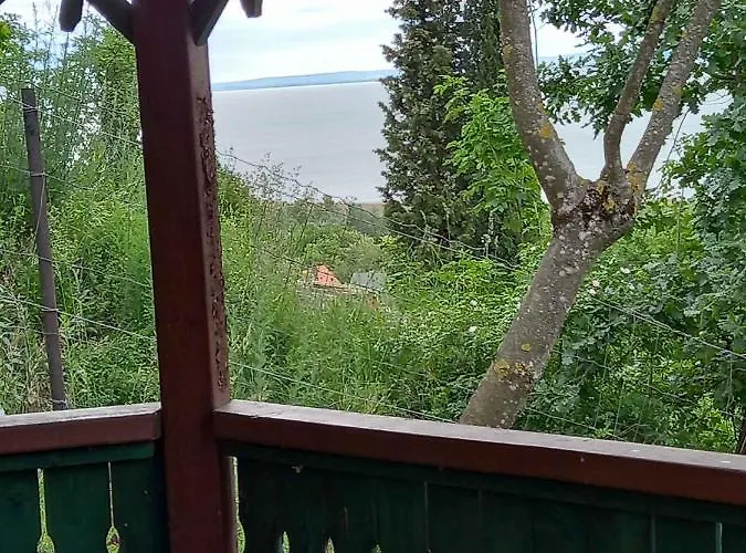 In 42286 Balatongyörök